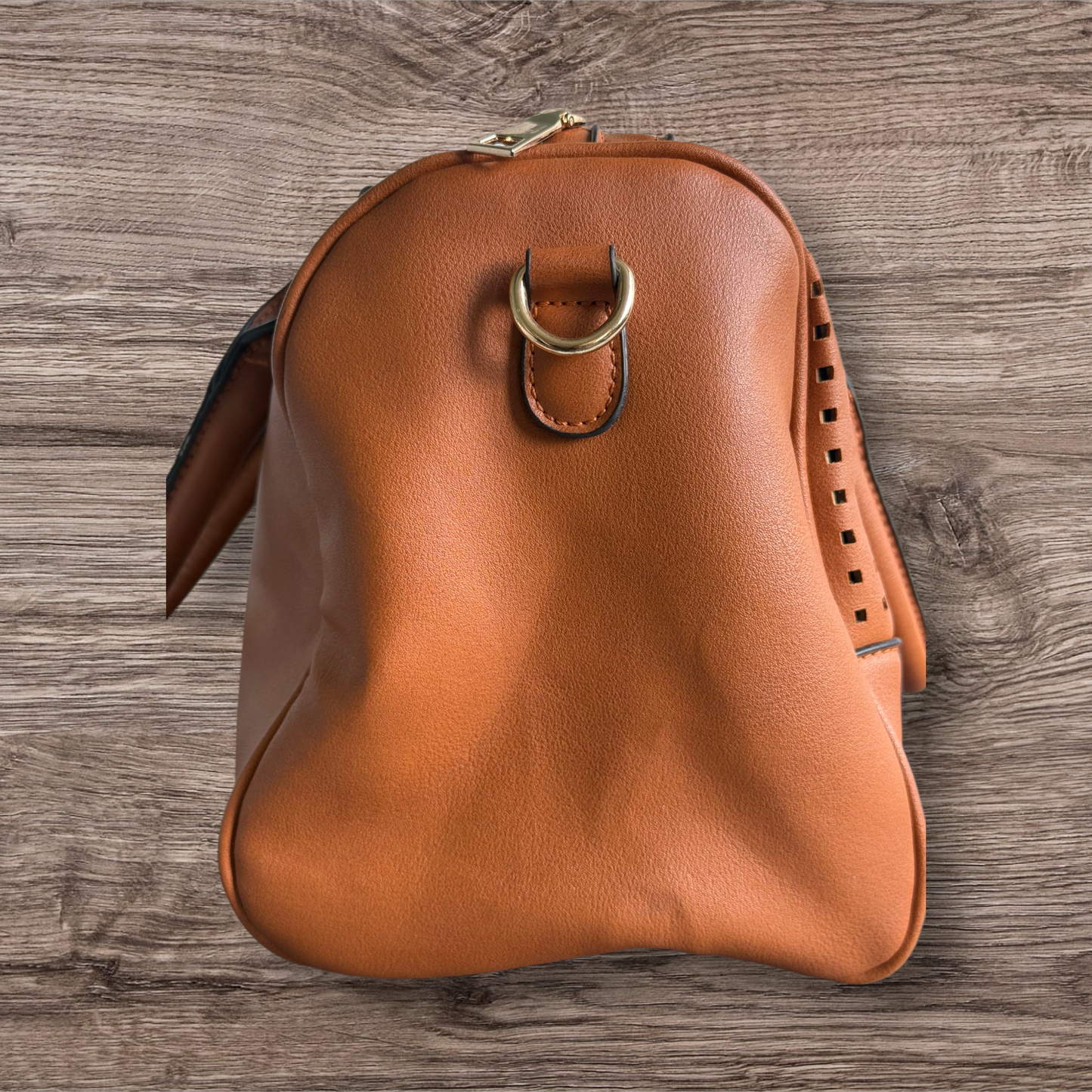 Preloved Brown Cut-Out Handbag – Elegant & Unique
